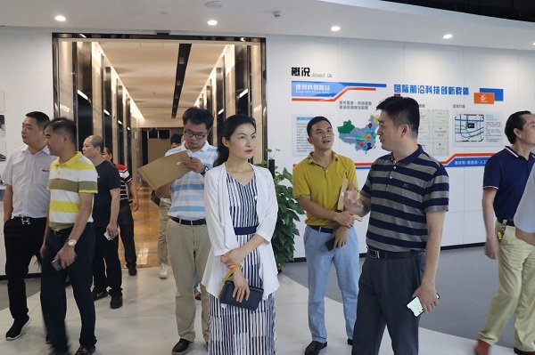 橫崗街道工商聯（商會）領導、企業家蒞臨康利城考察